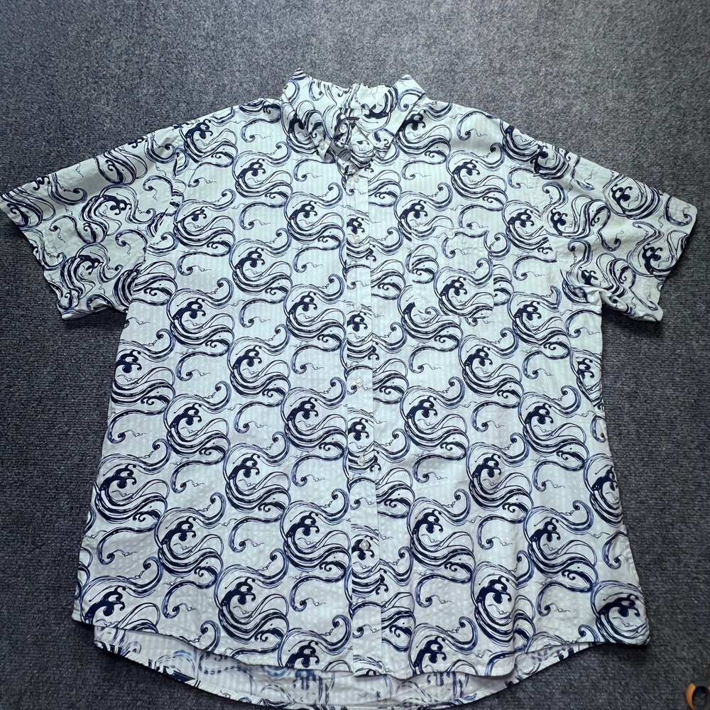 Lands End Mens XXL Blue White Wave Print Seersucker Short Sleeve Button Up Shirt